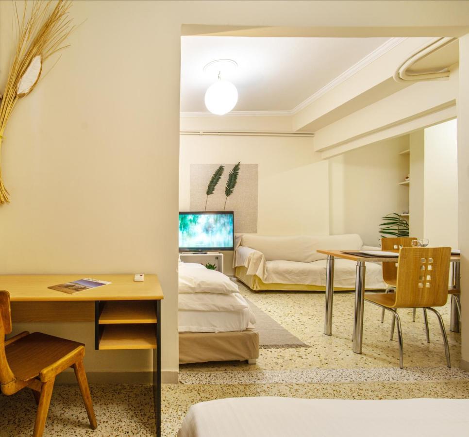 Filopappou Decent Apartment Athén Kültér fotó