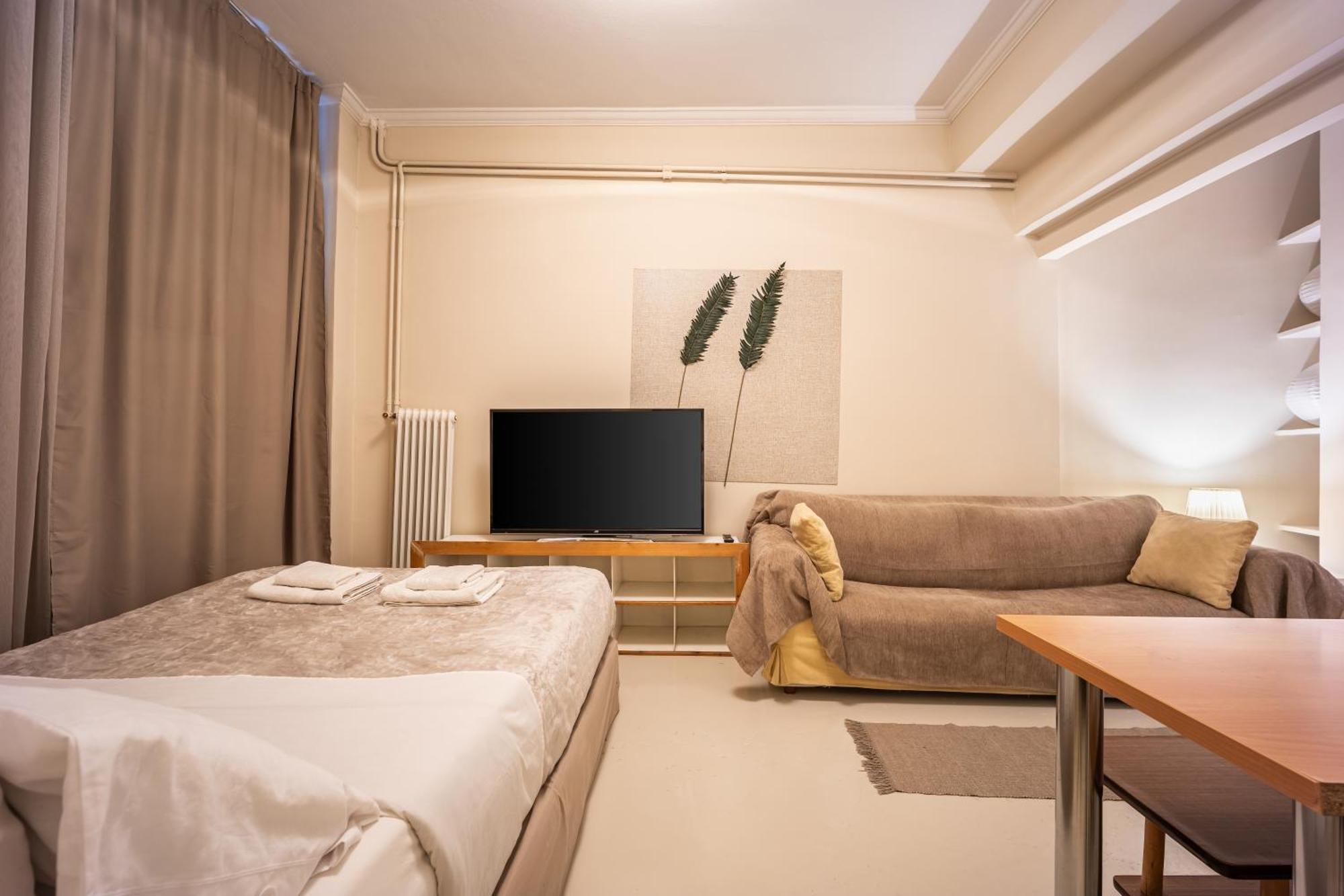 Filopappou Decent Apartment Athén Kültér fotó